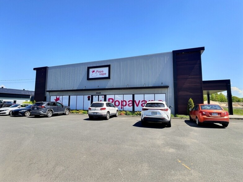Primary Photo Of 2240 Rte 122, Saint-cyrille-de-wendover Industrial For Lease