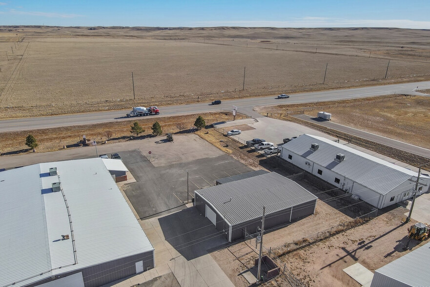 More Photos Of 204 S College Dr, Cheyenne Warehouse For Lease