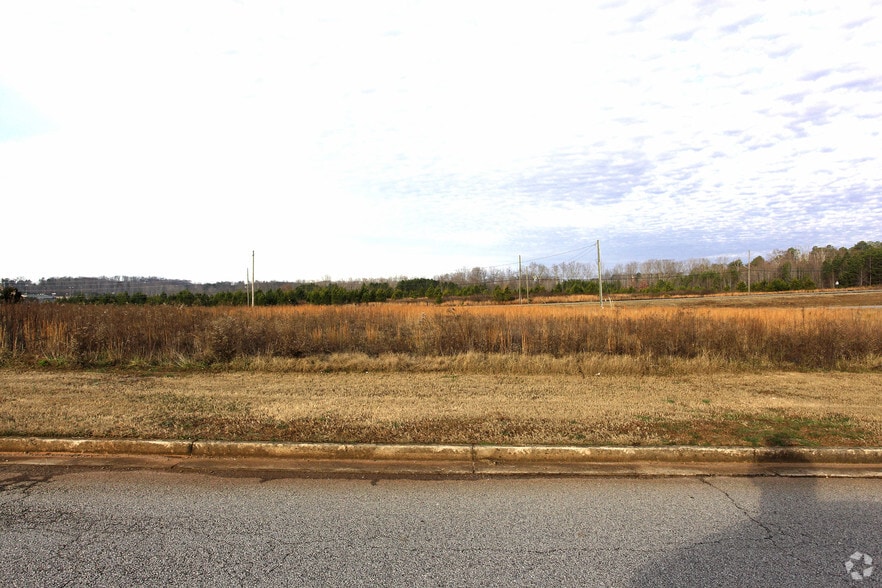 More Photos Of 0 Bay View Dr, Villa Rica Land For Sale
