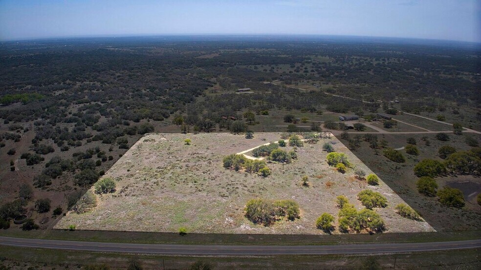 More Photos Of 199 Antelope Cir, Harper Land For Sale