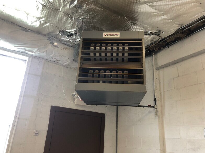 More Photos Of 2100 S 57th St, West Allis Warehouse For Sale