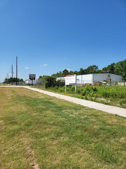 More Photos Of FM 2100 Road, Crosby Land For Sale
