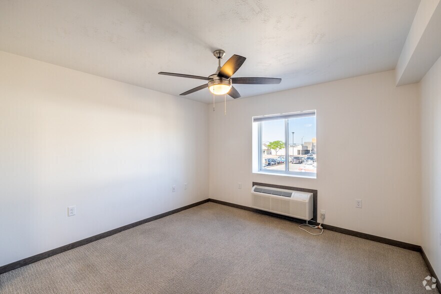 More Photos Of 130 Nebraska St, Sioux City Apartments For Lease