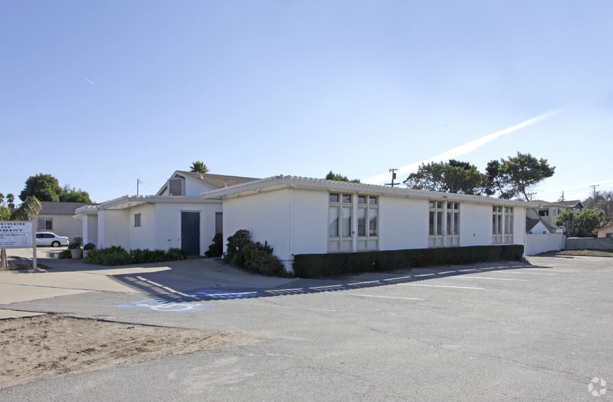 Primary Photo Of 1310 Broadway Ave, Seaside Religious Facility For Sale