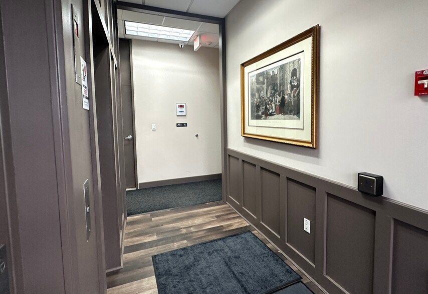 More Photos Of 490 N Main St, Pittston Medical For Lease