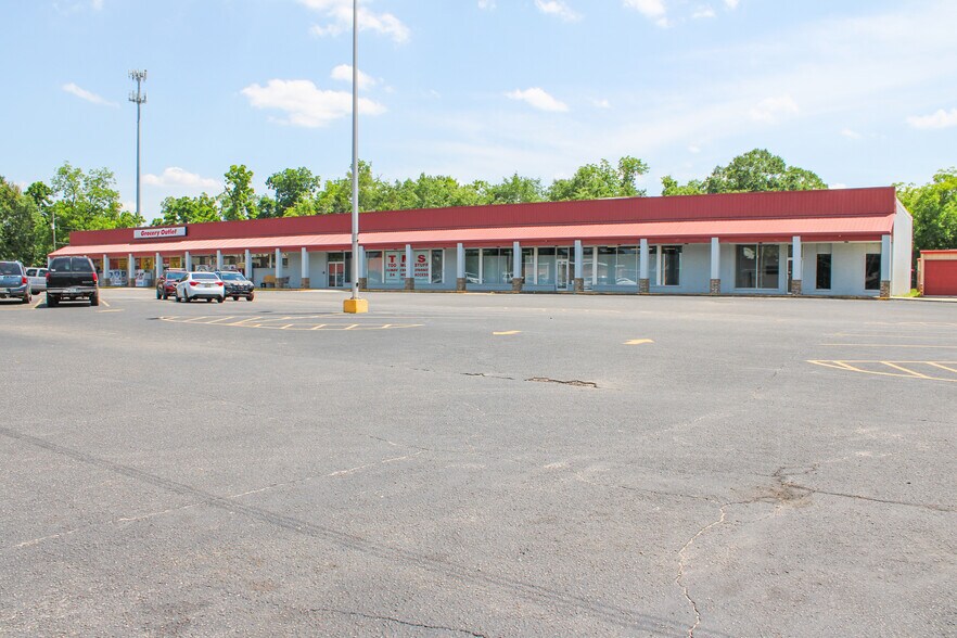 More Photos Of 1860 Old Highway 84, Ashford Self Storage For Sale