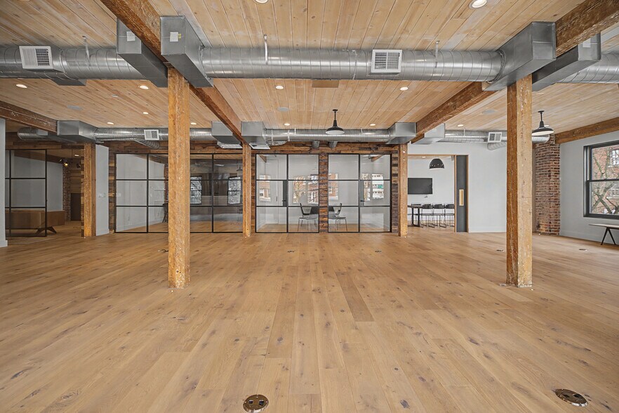 More Photos Of 2131-2137 2nd Ave, Seattle Office For Lease
