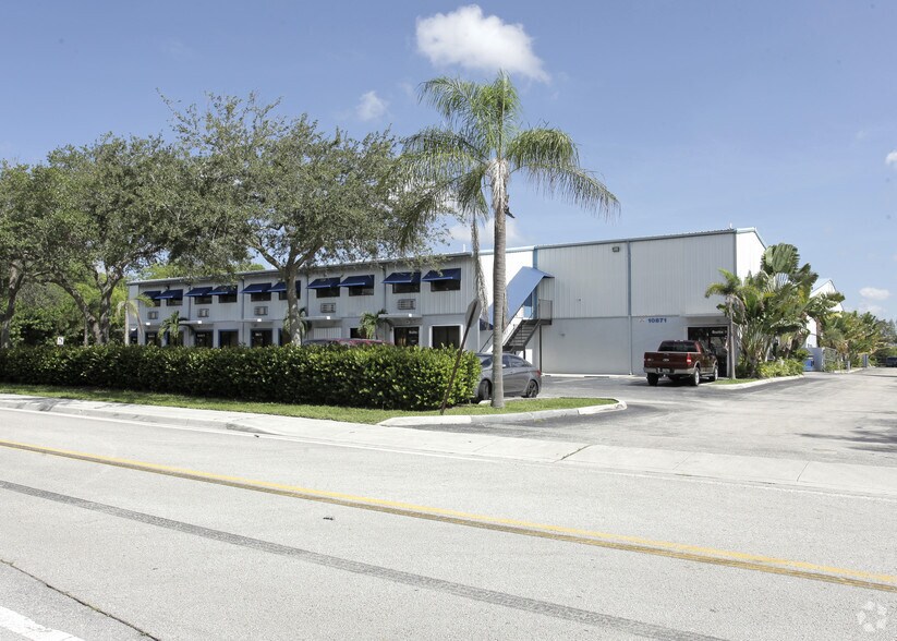 More Photos Of 10871 NW 52nd St, Sunrise Warehouse For Lease