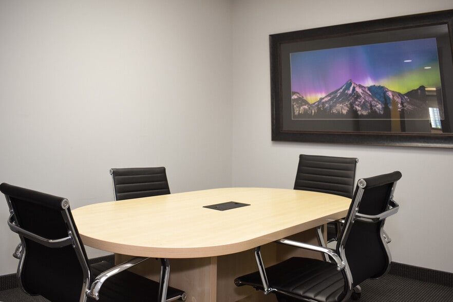 More Photos Of 602 12th Ave SW, Calgary Office For Sale