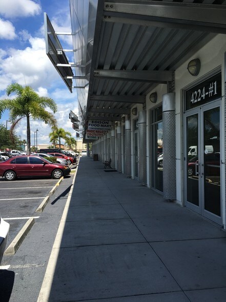 More Photos Of 4224 S Cleveland Ave, Fort Myers Unknown For Lease