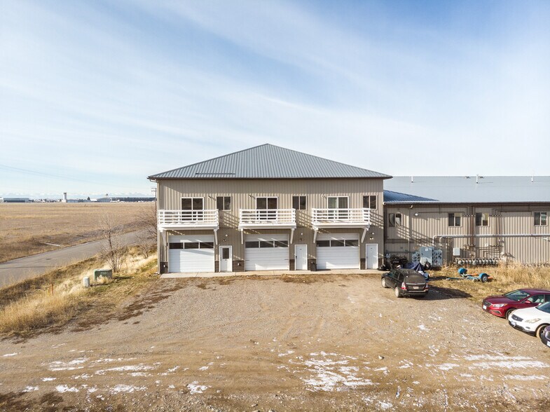 More Photos Of 211 Jetway, Belgrade Industrial For Sale
