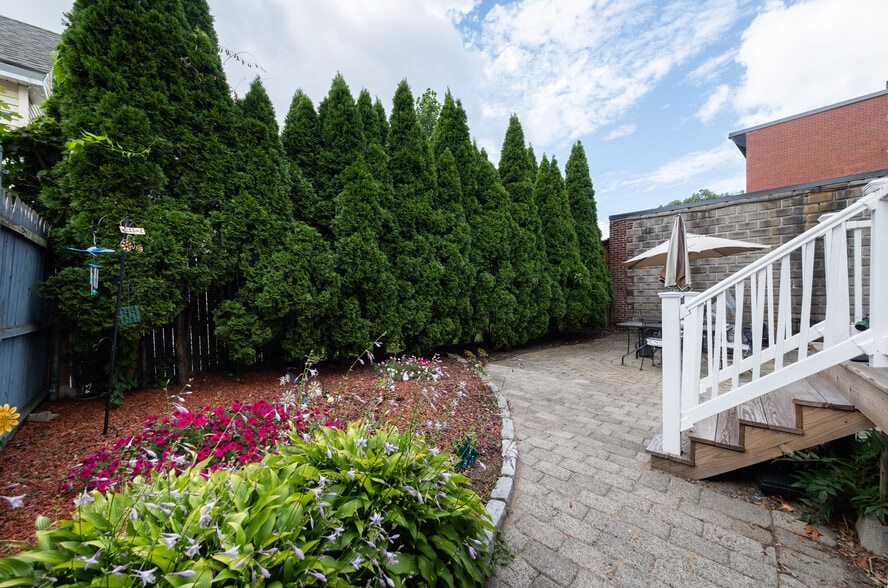 More Photos Of 498 Broadway, Providence Office Residential For Sale