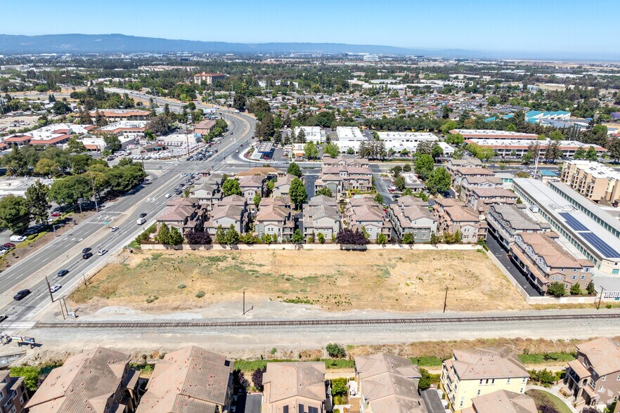 More Photos Of 91 Montague Expy, Milpitas Land For Sale