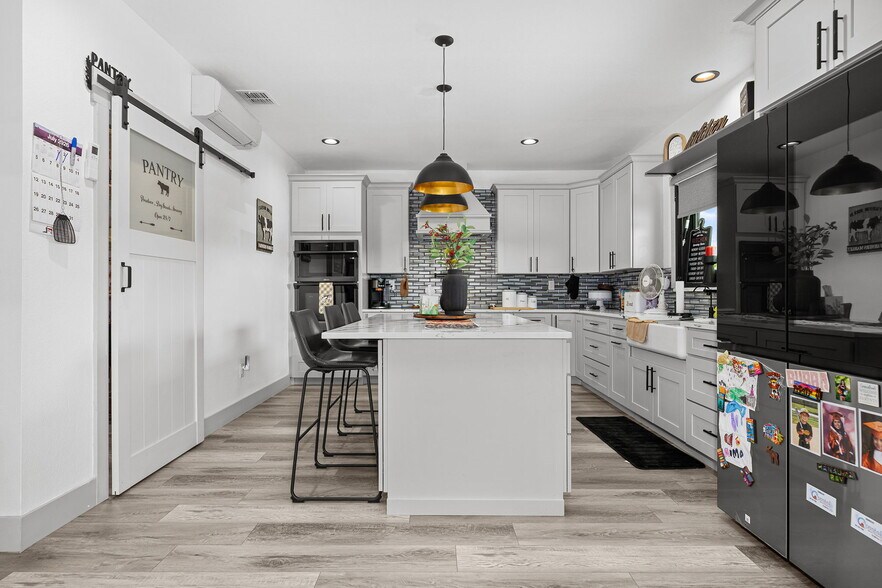 More Photos Of 301 County Road 436, Thrall Land For Sale