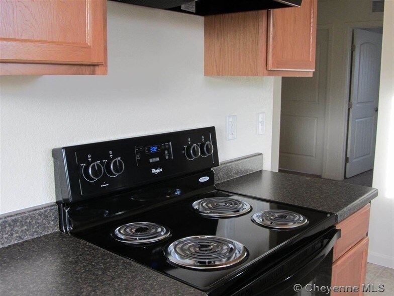 More Photos Of 1922 Harvest Moon Dr, Gillette Apartments For Sale