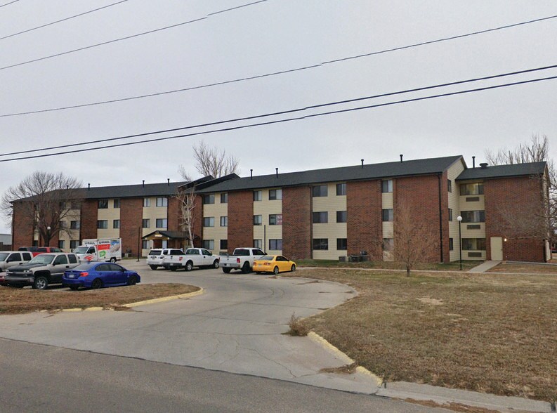 More Photos Of 439 W 25th St, Alliance Apartments For Sale