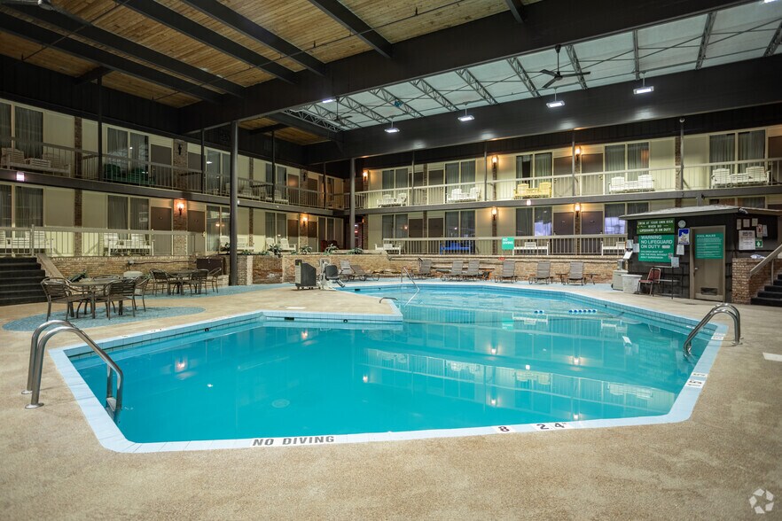 More Photos Of 3377 New Castle Rd, West Middlesex Hotel For Sale