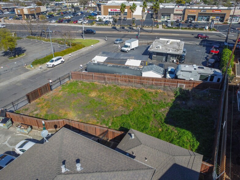 More Photos Of 5372 Young St, Sacramento Land For Sale