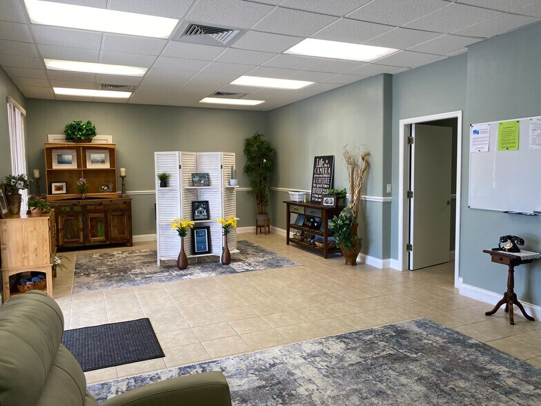 More Photos Of 15437 S US Highway 441, Summerfield Medical For Sale