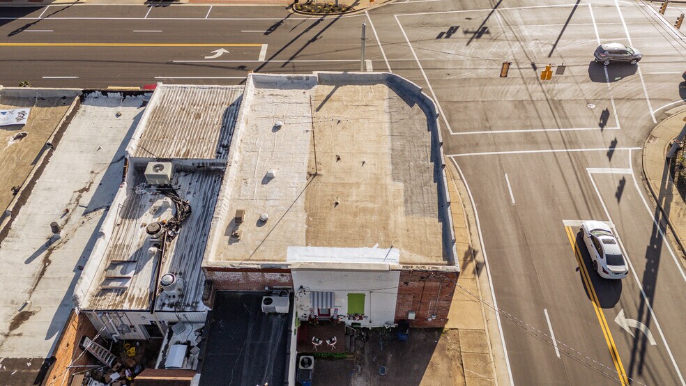 More Photos Of 104 E Main St, Adamsville General Retail For Sale