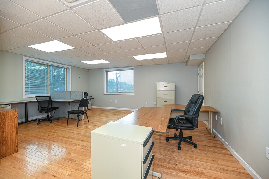 More Photos Of 106 Tyngsboro Rd, North Chelmsford Fast Food For Sale