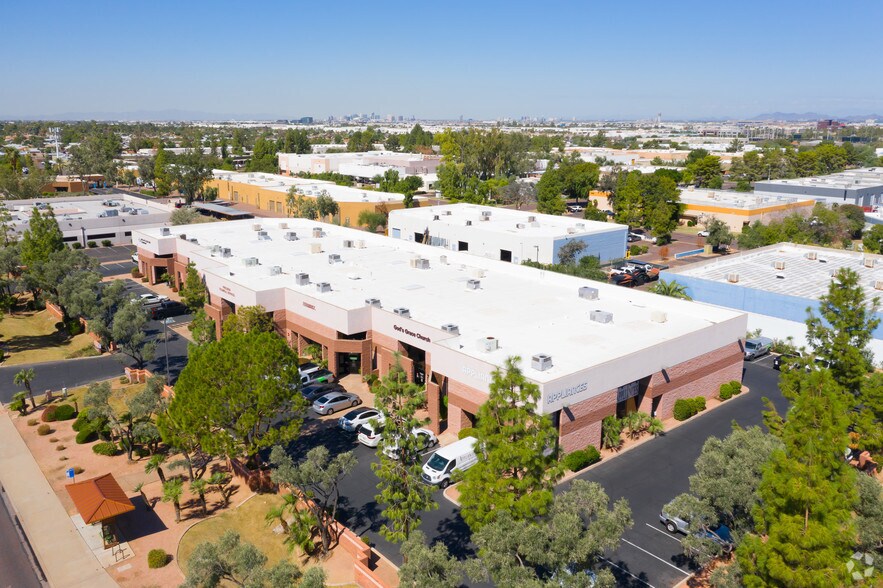 More Photos Of 2400 W Southern Ave, Tempe Warehouse For Lease