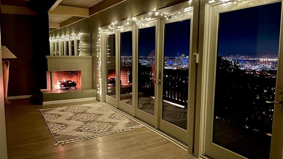 More Photos Of 807 Burnett Ave, San Francisco Multifamily For Sale