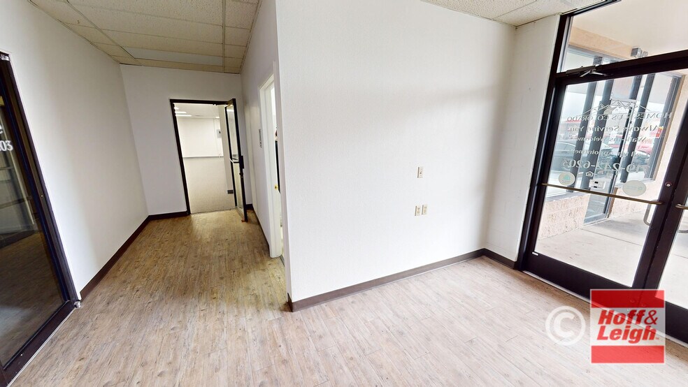 More Photos Of 2027-2035 B St, Colorado Springs General Retail For Sale