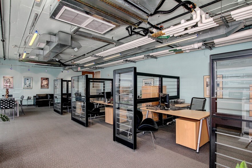 More Photos Of 3033 N Central Ave, Phoenix Loft Creative Space For Sale