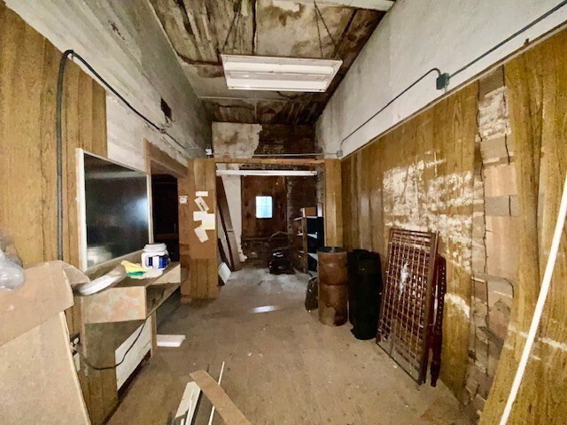 More Photos Of 209 3rd St, Mccomb Office For Sale