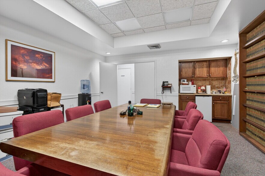 More Photos Of 513 N State Road 7, Margate Office For Lease