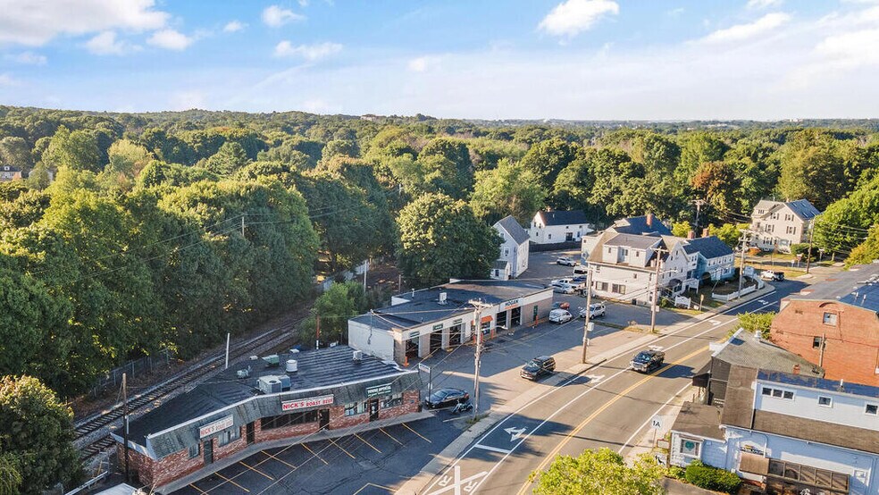 More Photos Of 139 Dodge St, Beverly Storefront For Sale