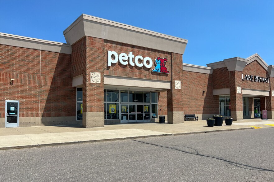 More Photos Of 4804-4840 Baldwin Rd, Lake Orion Unknown For Lease