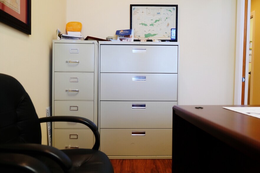 More Photos Of 3307 Northlake Blvd, Palm Beach Gardens Office For Sale