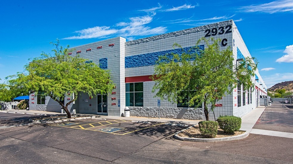More Photos Of 2932 W Deer Valley Rd, Phoenix Service For Sale