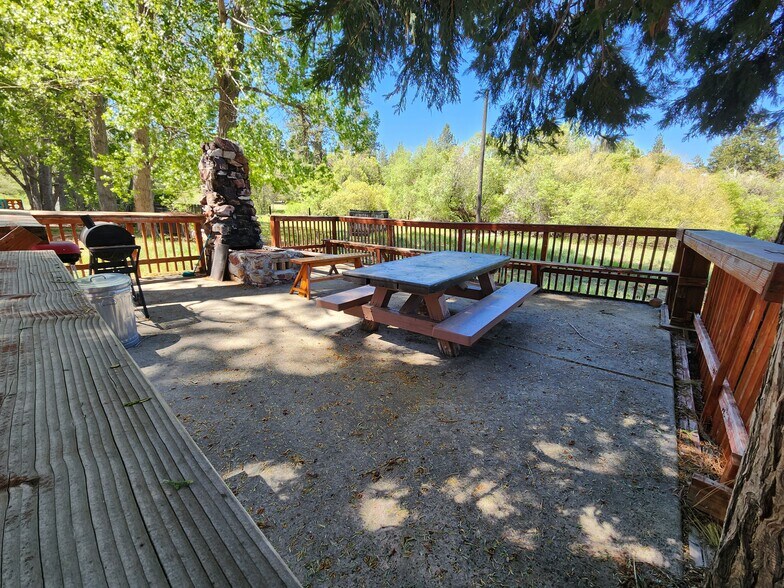 More Photos Of 39921 Big Bear Blvd, Big Bear Lake Hotel For Sale