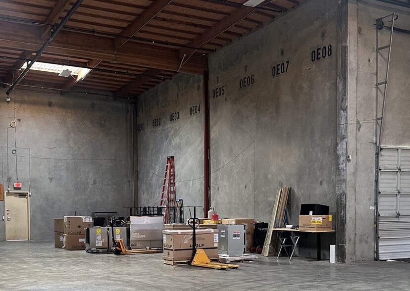 More Photos Of 1514-1586 Zephyr Ave, Hayward Warehouse For Lease