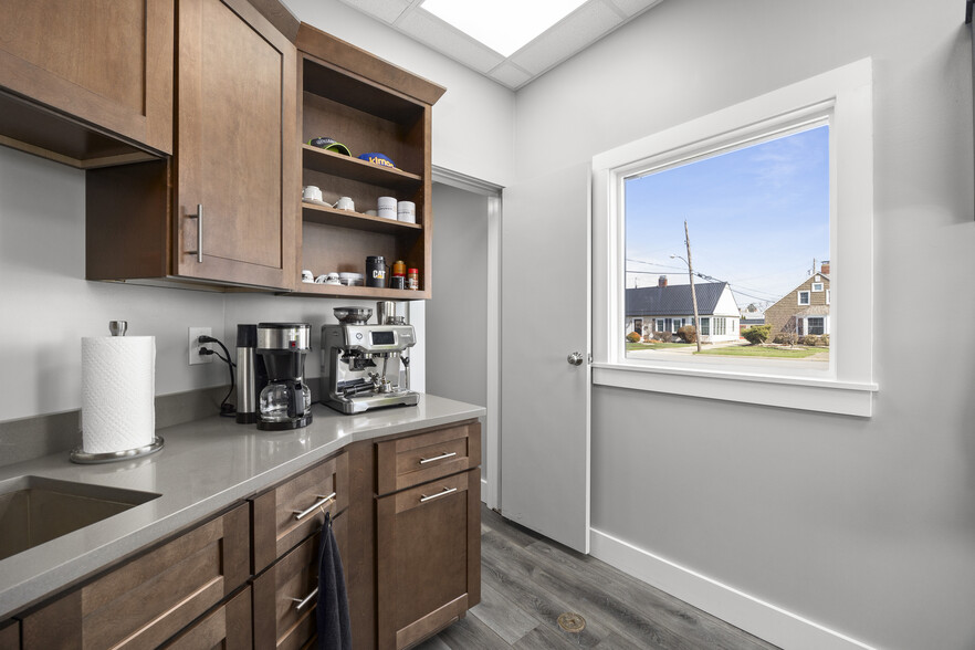 More Photos Of 1033 Cleveland Rd, Sandusky Auto Dealership For Sale