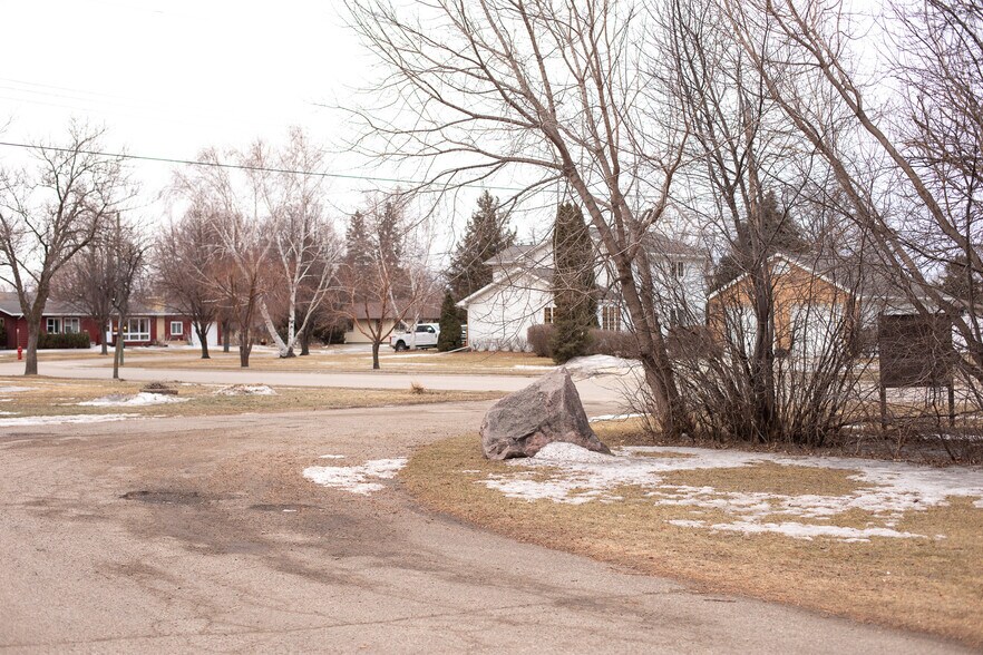 More Photos Of 1220 N Front St, Crookston Apartments For Sale