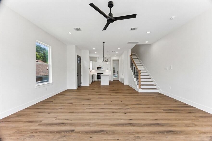 More Photos Of 5106 Ricky St, Houston Specialty For Sale