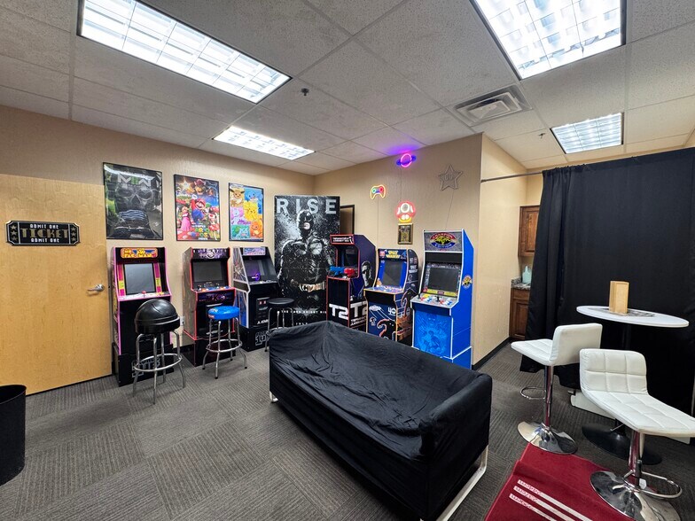 More Photos Of 1810 N Rosemont, Mesa Warehouse For Sale