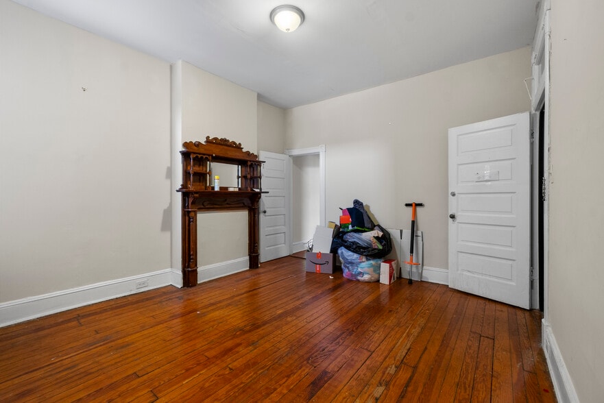 More Photos Of 28 E 25th St, Baltimore Storefront Retail Residential For Sale