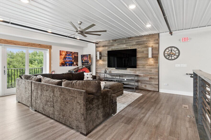 More Photos Of 2252 Ferry M#101 Road, Naperville Industrial For Sale