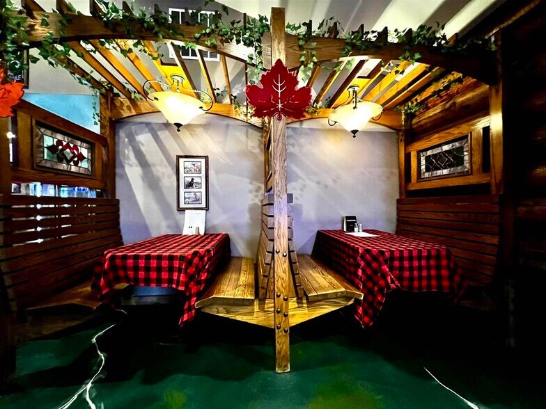 More Photos Of 307 Main St, Hollandale Restaurant For Sale