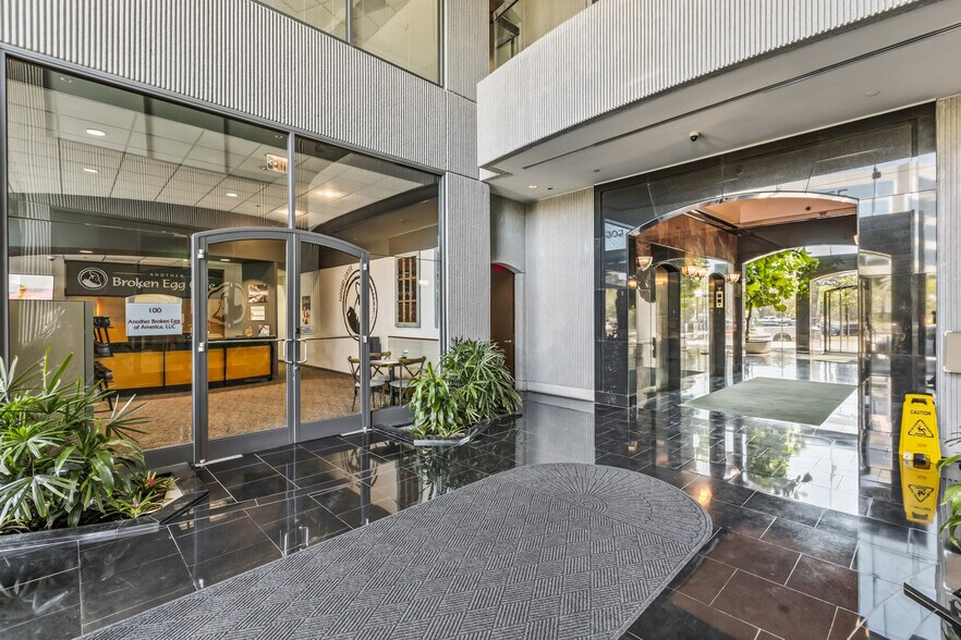 More Photos Of , Orlando Office For Sale