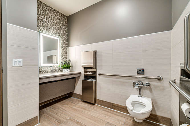 More Photos Of 10535 Park Meadows Blvd, Lone Tree Unknown For Lease