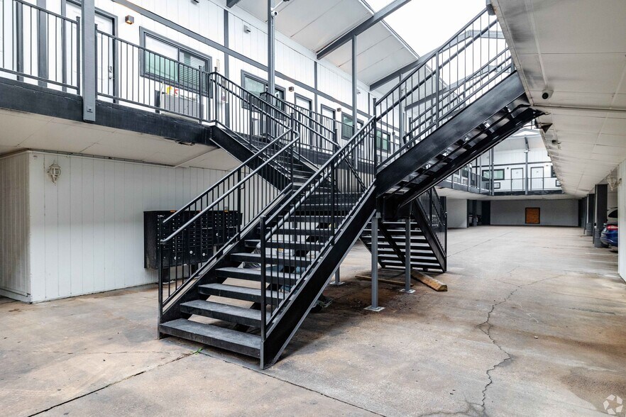 More Photos Of 425 W Taft St, Wichita Apartments For Sale