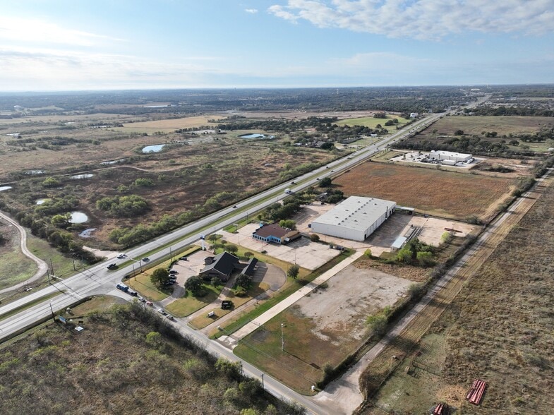 More Photos Of 1980 SW Wilshire Blvd, Burleson Warehouse For Sale