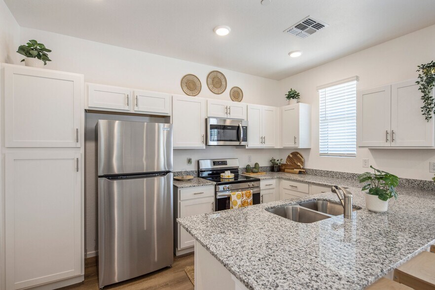 More Photos Of 15620 N El Mirage Rd, Surprise Apartments For Sale