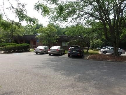 More Photos Of 1000 W Main St, Freehold Medical For Lease